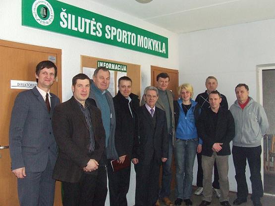 Vladas Garastas aplankė ir mūsų sporto mokyklą
