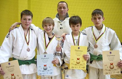 Broliai Sagalecai vėl susitiko finale
