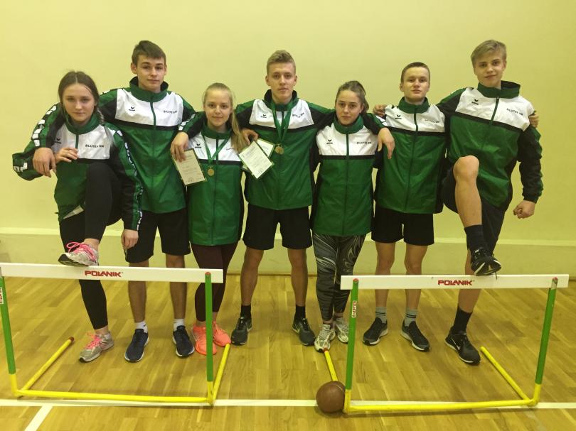Mūsų lengvaatlečiai Lietuvos rajonų jaunių čempionate pirmi