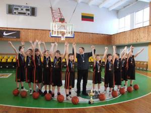 Sporto mokyklos auklėtiniai aplenkė marčiulioniukus ir saboniukus
