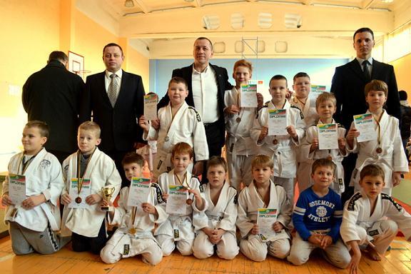 Jaunieji imtynininkai iškovojo 11 medalių