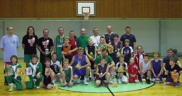 Sporto mokyklos šeimų turnyras „Kalėda 2012“