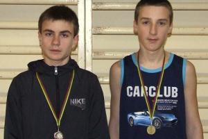 Jaunieji lengvaatlečiai parvežė du aukso medalius