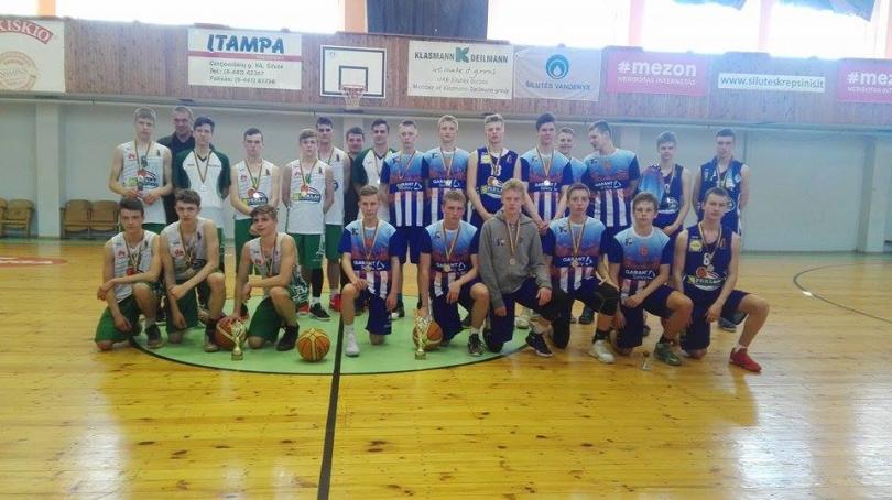 Šilutės sporto mokyklos krepšininkai „Pamario kraštas“ turnyre užėmė II vietą
