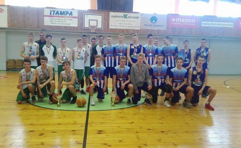 Šilutės sporto mokyklos krepšininkai „Pamario kraštas“ turnyre užėmė II vietą